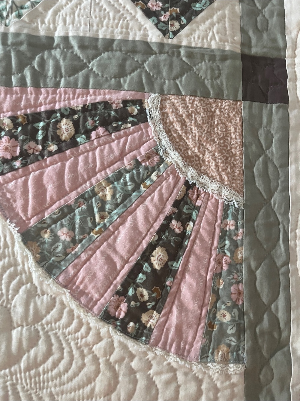 Quilt Handmade - Picture 8 of 16